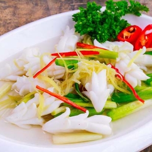 MỰC HẤP HÀNH GỪNG